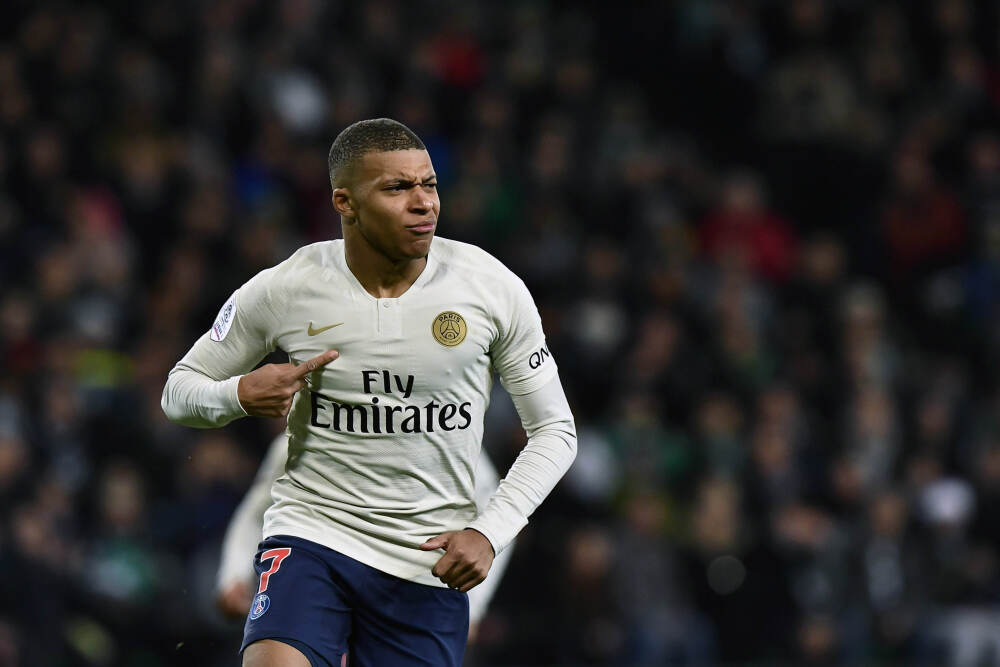 命中注定儿女双全、个个成龙成凤的三大星座